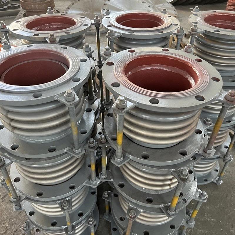 Metal kompensator